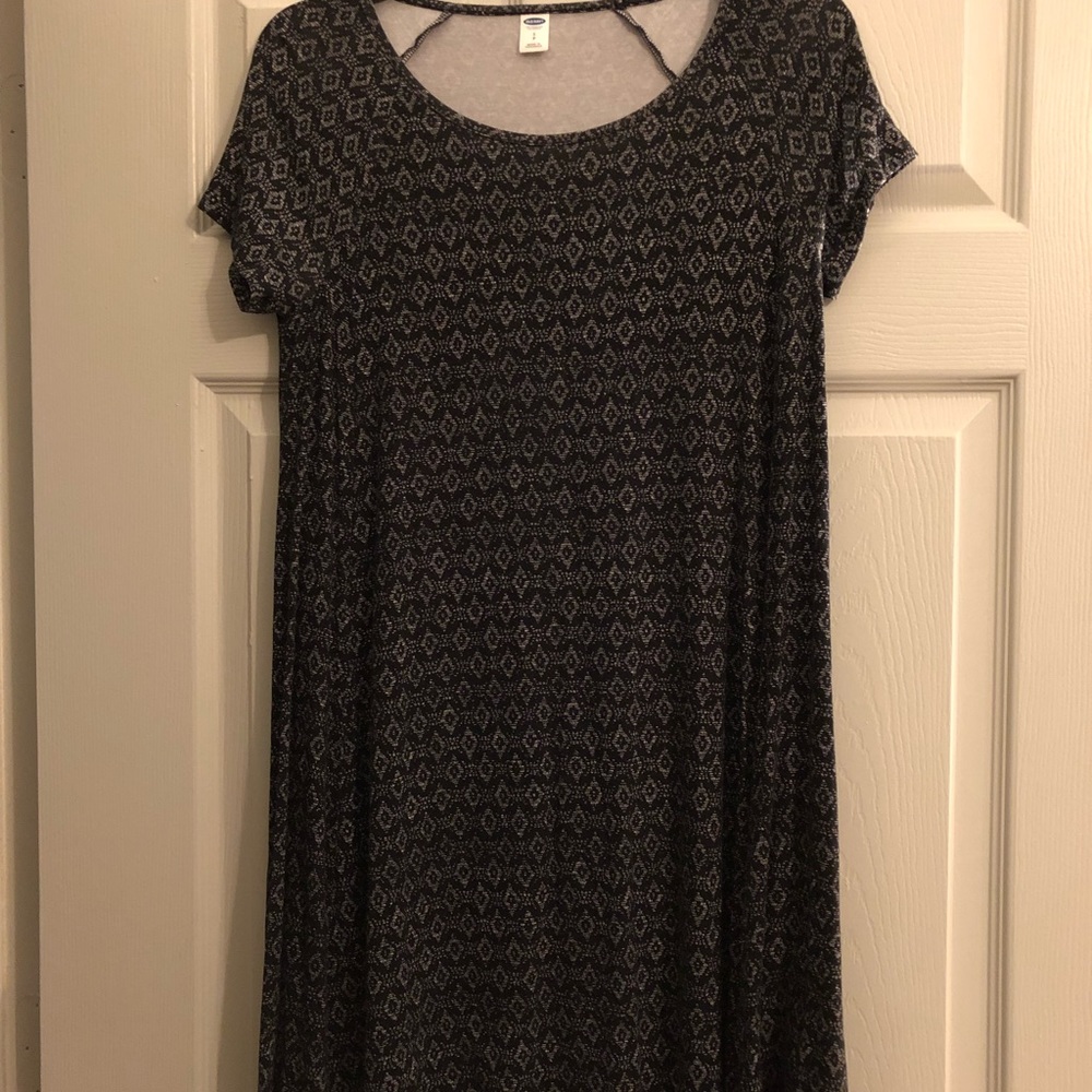 Old Navy knit swing dress in black and white, S